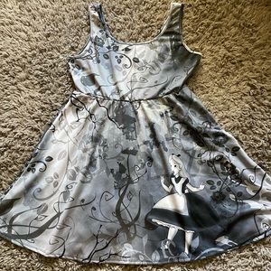 Torrid alice in wonderland dress size 2 (18/20)